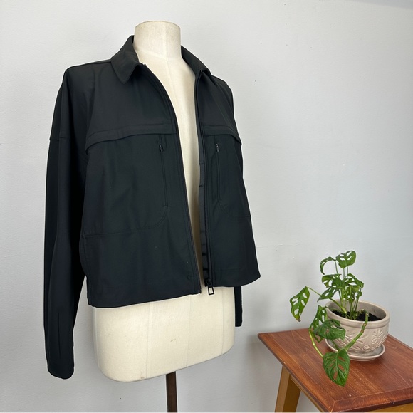 Lululemon Lab Jacket - Picture 6 of 6